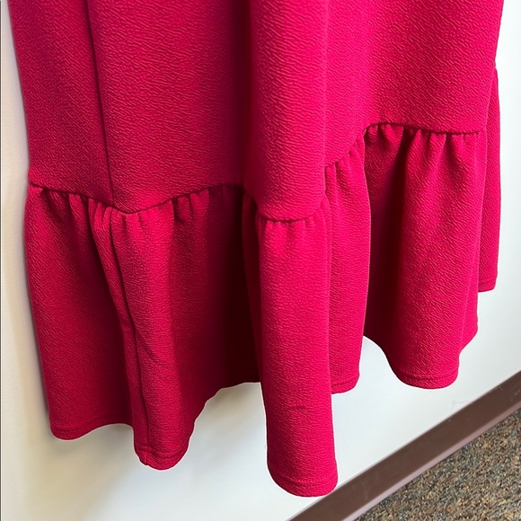 Opehlia Roe Pink Sleeveless Dress High Neck Keyhole Back & Ruffle Hem Size M - Picture 6 of 11